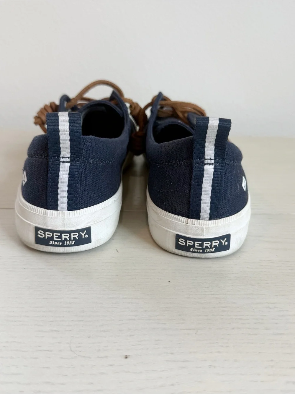 Sperry women’s navy